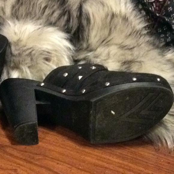 MIA Slip on clogs - Picture 5 of 5